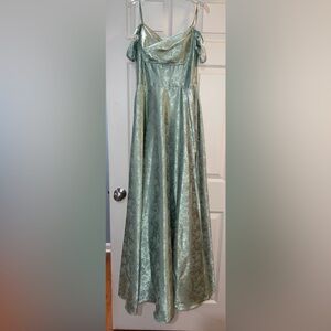 Sage Green Sweet Heart Neck Jacquard Gown